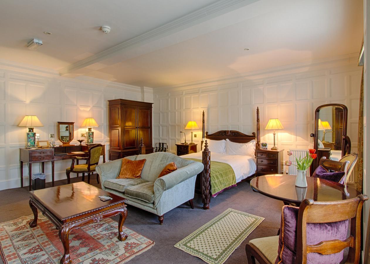 The Old Vine Hotel Winchester Ngoại thất bức ảnh