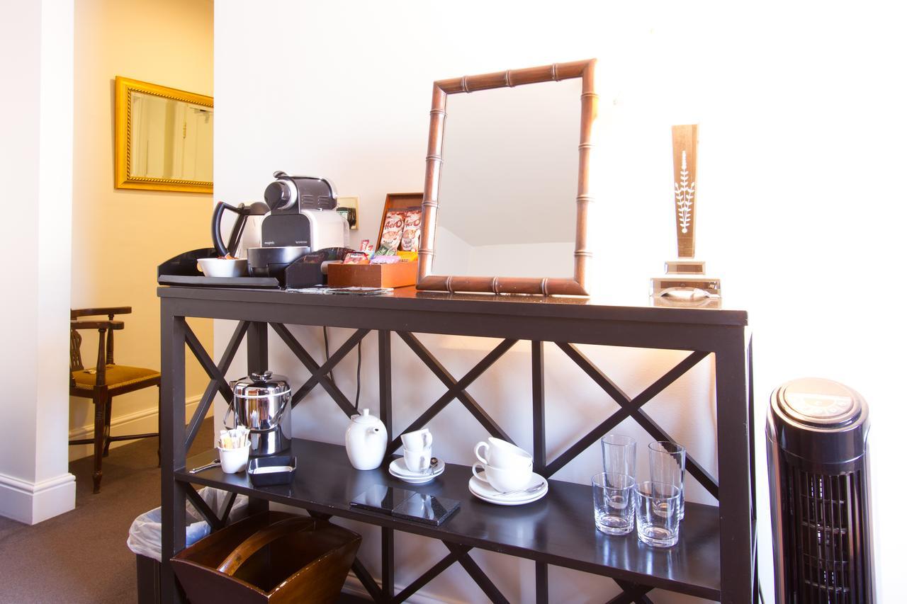 The Old Vine Hotel Winchester Ngoại thất bức ảnh
