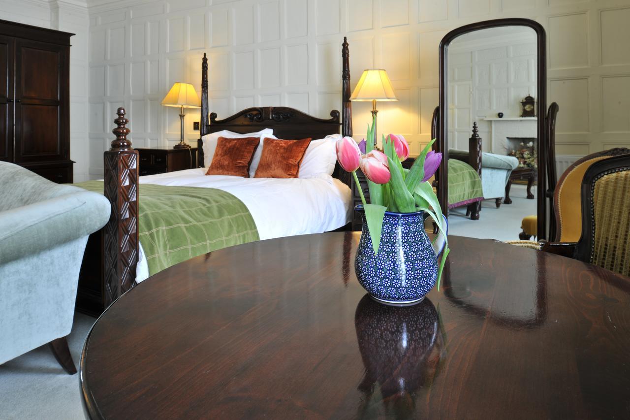The Old Vine Hotel Winchester Ngoại thất bức ảnh